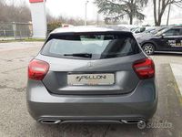Usata Mercedes A180 109 CV (80 kW) 2016 Antracite Berlina