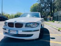 Usata BMW 118 143 CV (105 kW) 2009 Bianco Utilitaria