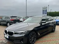 Usata BMW 520 Luxury Line 190 CV (139 kW) 2022 Marrone Station wagon