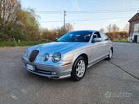 Usata Jaguar S-Type S 238 CV (175 kW) 2001 Grigio Berlina