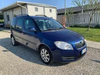 Usata Skoda Roomster Comfort 105 CV (77 kW) 2009 Bluazzurro Monovolume