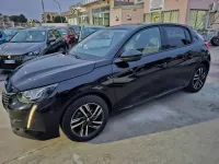 Usata Peugeot 208 Allure 102 CV (75 kW) 2022 Nero Utilitaria