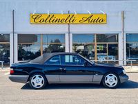 Usata Mercedes E200 Sportline 136 CV (100 kW) 1993 Nero Cabrio