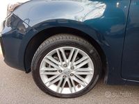 Usata Kia Carens 115 CV (84 kW) 2017 Blu Monovolume