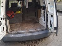 Usata VW Caddy 102 CV (75 kW) 2005 Bianco Monovolume