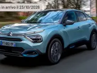 Nuova Citroën C4 Business Class 145 CV (106 kW) 2025 Argento Berlina