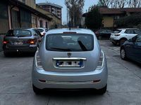 Usata Lancia Ypsilon 60 CV (44 kW) 2008 Grigio Utilitaria
