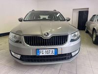 Usata Skoda Octavia Executive 150 CV (110 kW) 2016 Grigio Station wagon