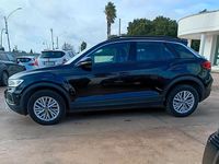 Usata VW T-Roc Life 116 CV (85 kW) 2023 Nero SUV