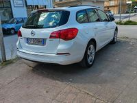 Usata Opel Astra 82 CV (60 kW) 2014 Bianco Station wagon