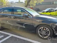 Usata Mercedes A180 136 CV (100 kW) 2020 Nero Berlina