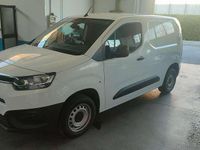 Usata Toyota Proace City City 102 CV (75 kW) 2021 Bianco Monovolume