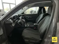 Usata Peugeot 2008 Allure 100 CV (73 kW) 2025 Grigio SUV