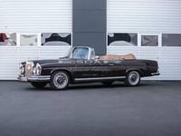 Usata Mercedes 280 SE 160 CV (117 kW) 1969 Marrone Cabrio