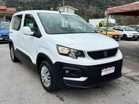Usata Peugeot Rifter Active 102 CV (75 kW) 2021 Bianco Monovolume