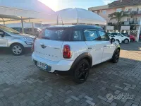 Usata Mini Cooper Countryman 111 CV (81 kW) 2012 Bianco SUV