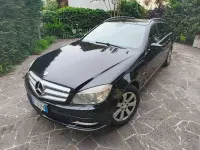 Usata Mercedes C200 136 CV (100 kW) 2010 Nero Station wagon
