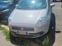 Usata Fiat Grande Punto 65 CV (47 kW) 2009 Grigio Utilitaria