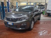 Usata Peugeot 3008 Allure 130 CV (95 kW) 2019 Marrone SUV