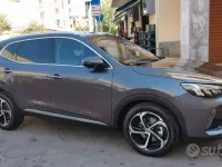 Usata MG HS Luxury 162 CV (119 kW) 2023 Grigio SUV