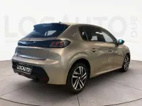 Usata Peugeot 208 Allure 101 CV (74 kW) 2023 Grigio Utilitaria
