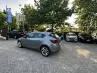 Usata Opel Astra Cosmo 125 CV (91 kW) 2010 Grigio Berlina