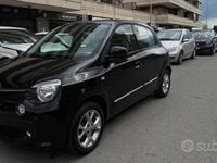 Usata Renault Twingo LIMITED 92 CV (67 kW) 2018 Nero Utilitaria