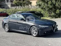 Usata Alfa Romeo Giulia Super 150 CV (110 kW) 2017 Blu Berlina