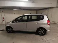 Usata Honda Jazz 78 CV (57 kW) 2007 Utilitaria