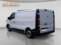 Usata Renault Trafic 150 CV (110 kW) 2024 Bianco Monovolume