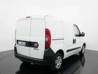 Usata Fiat Doblò Lounge 95 CV (69 kW) 2021 Bianco Monovolume