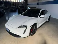 Usata Porsche Taycan 4 Cross Turismo Cross Turismo 139 kW (190 CV) 2023 Bianco Station wagon