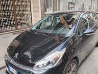 Usata Peugeot 208 Active 82 CV (60 kW) 2018 Utilitaria