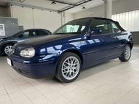 Usata VW Golf Cabriolet Highline 101 CV (74 kW) 1998 Blu/azzurro Cabrio