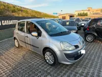 Usata Renault Modus 75 CV (55 kW) 2008 Grigio Monovolume