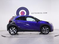 Usata Toyota Aygo X Lounge 72 CV (52 kW) 2024 Blu SUV