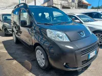 Usata Peugeot Bipper Style 75 CV (55 kW) 2014 Nero Monovolume
