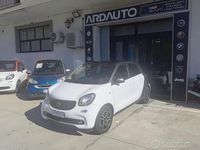 Usata Smart ForFour Passion 71 CV (52 kW) 2016 Bianco Utilitaria