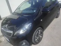 Usata Peugeot 108 Allure 72 CV (52 kW) 2020 Nero Utilitaria