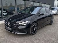 Usata Mercedes B200 Premium 150 CV (110 kW) 2019 Nero Monovolume