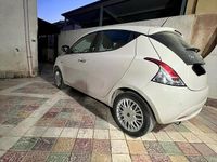 Usata Lancia Ypsilon 69 CV (50 kW) 2017 Utilitaria
