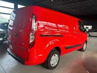 Usata Ford Transit Custom 130 CV (95 kW) 2021 Rosso Furgone