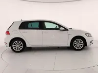 Begagnad VW Golf VIII Executive 131 HK (96 kW) 2020 Grå Sedan
