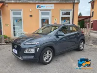 Usata Hyundai Kona Style 120 CV (88 kW) 2019 Grigio SUV