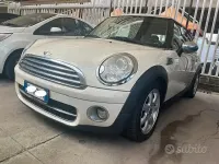 Usata Mini Cooper 109 CV (80 kW) 2010 Utilitaria