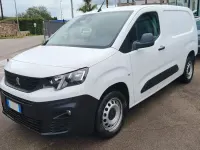 Usata Peugeot Partner 101 CV (74 kW) 2019 Bianco Monovolume