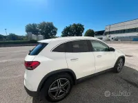 Usata Mercedes GLA180 Premium 116 CV (85 kW) 2023 Bianco SUV