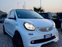 Usata Smart ForFour Brabus 70 CV (51 kW) 2019 Bianco Utilitaria