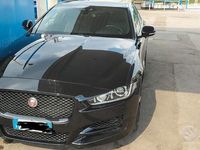 Usata Jaguar XE 180 CV (132 kW) 2015 Nero Berlina