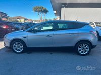 Usata Lancia Delta 120 CV (88 kW) 2012 Utilitaria